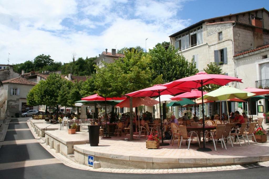 B&B Le Savoir Vivre Bonnes  Kültér fotó